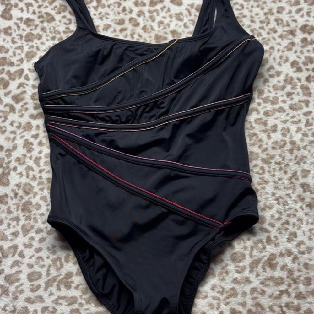 Unbranded / Unknown Size Bathing suit